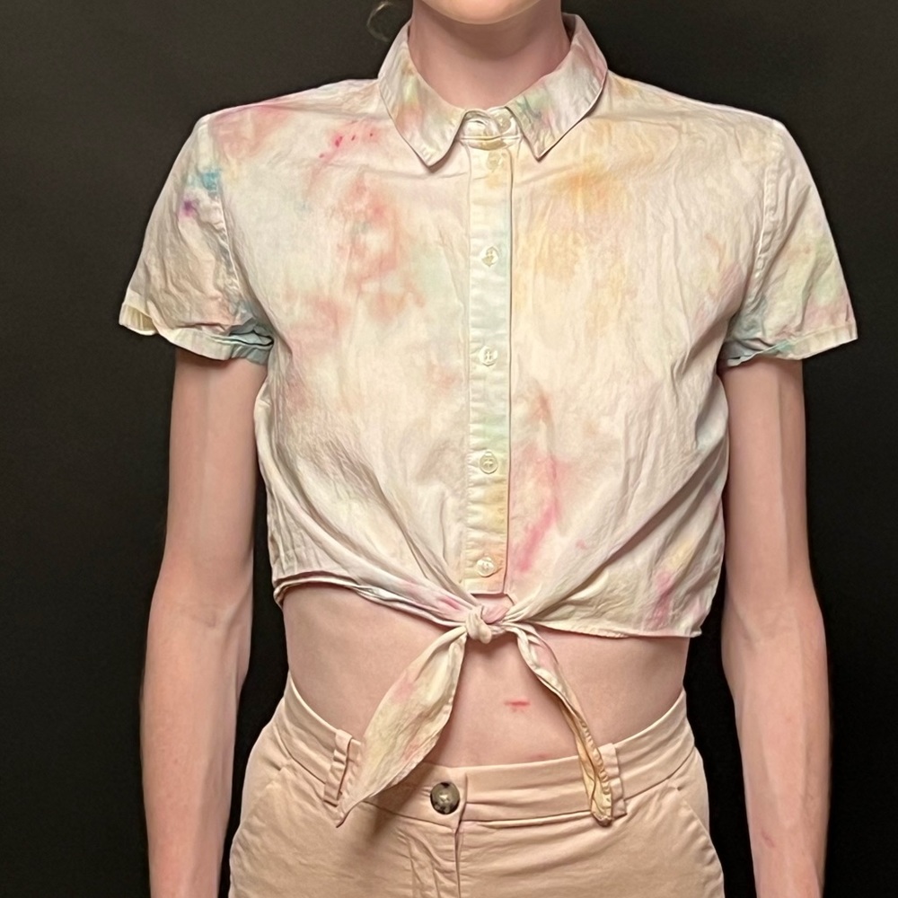 Forever 21 tie-dye crop top